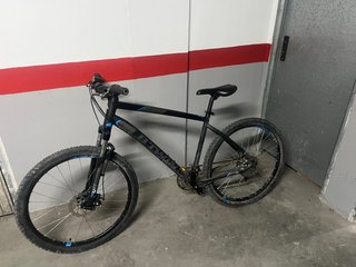 Bicicleta de Montaña Btwin Negra