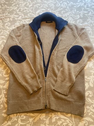 Chaqueta de punto beige y azul