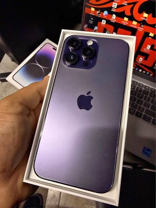 iPhone 14 Pro Max Morado