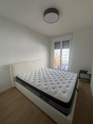 Cama con Canapé y Colchón