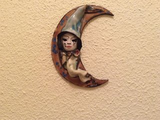 Cerámica: Figura de Pared de Luna. 9,95€ ud