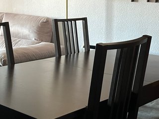 Mesa Extensible Ikea y 4 Sillas