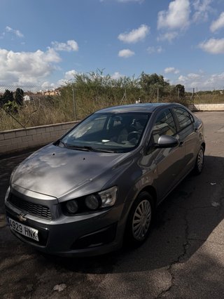 Chevrolet Aveo 1.3 diésel 75 CV · ruedas nuevas