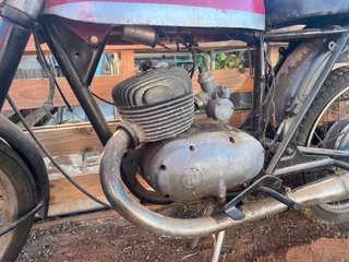 Moto Montesa impala 175