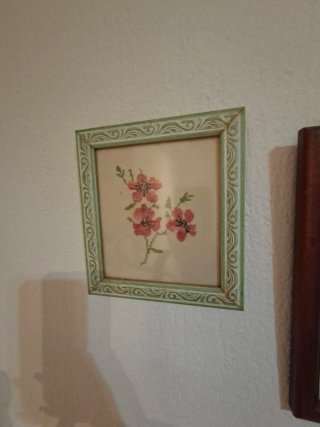 Cuadro Decorativo con Bordado Floral