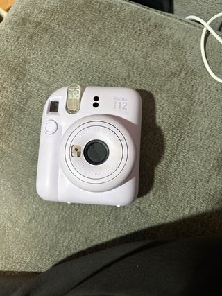 Cámara Instax Mini 12 Morada