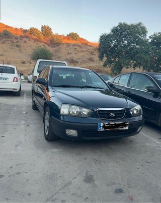 Hyundai Elantra 2001