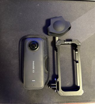 Cámara Insta360 X3
