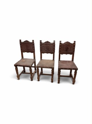 Set de 3 Sillas Antiguas y Sillón de Madera