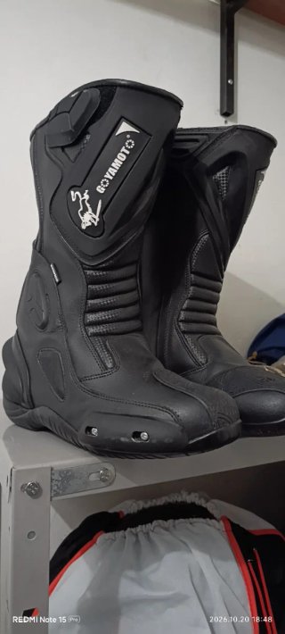 Botas de Moto Altas Goyamoto
