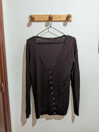 Chaqueta de punto marrón