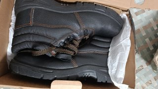 Zapatos de trabajo negros