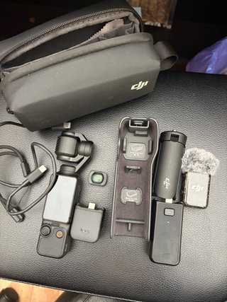 DJI Osmo Pocket 3 Creator Combo