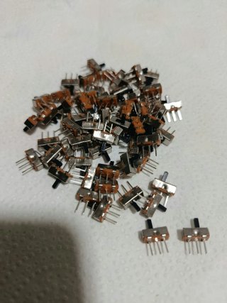 Lote de 60 mini interruptores
