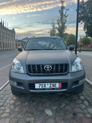 Toyota Land Cruiser 2005