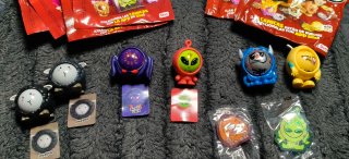 Figuras y canicas Freak Marbles