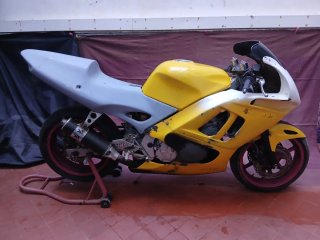 Carenado circuito Honda CBR 600 F2 F3