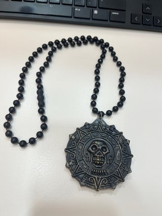 Collar pirata