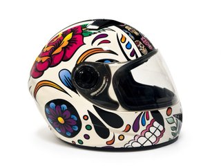 Casco de Moto NZI con Diseño de Calaveras
