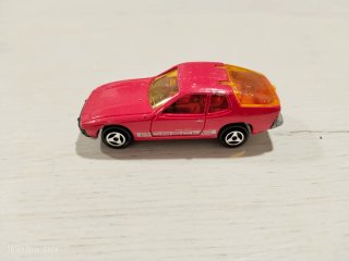 Porsche 924 Majorette