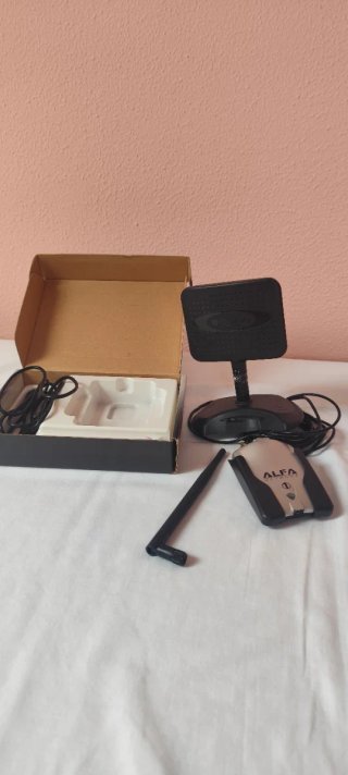 Receptor WiFi Alfa 1 + Antena direccional