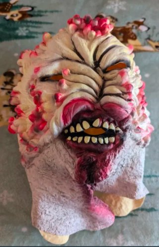 Máscara de Monstruo para Halloween