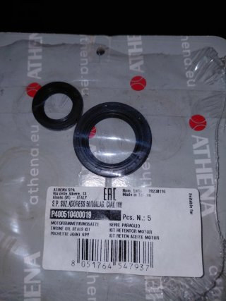 Kit Retenes Motor Athena para Suzuki/Malaguti
