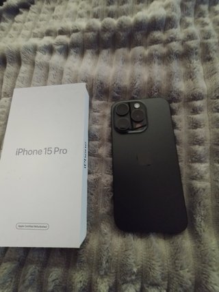 iPhone 15 Pro 256GB Negro