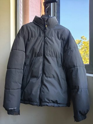Chaqueta Gris de Plumas