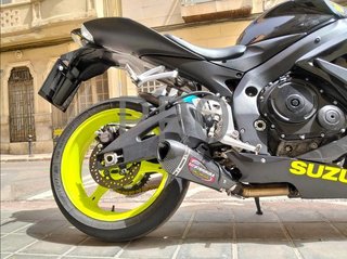 Cola de escape Suzuki GSXR 600 750 GSXS 750