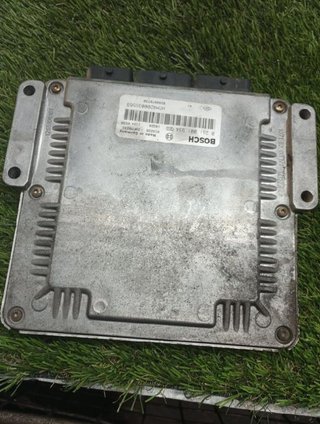 0281001934 centralita motor renault megane 222457