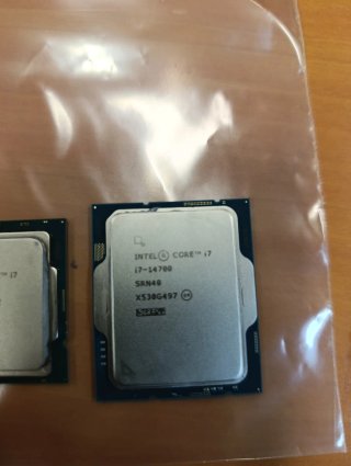 Procesador Intel Core i7-14700 Negociable