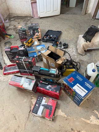 Lote de herramientas eléctricas y manuales