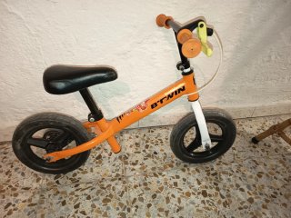 Bicicleta sin pedales B'Twin naranja