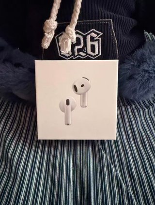 Apple AirPods 4 con Cancelación de Ruido