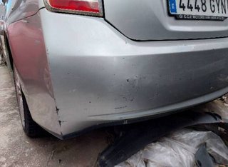 Paragolpes trasero toyota prius 1.8 g 45111