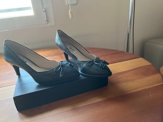 Zapatos de tacón Clarks negros Talla 38