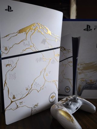 PS5 Slim Edición Ghost of Yotei