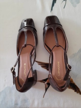 Zapatos Latouche Marrones