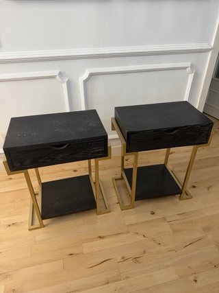 Set di 2 Comodini in Legno e Oro