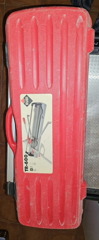 Cortador de azulejos Rubi TR-600F