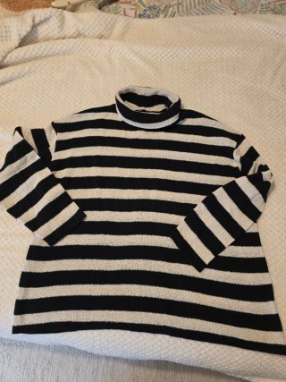 Jersey Zara de rayas negro y beige