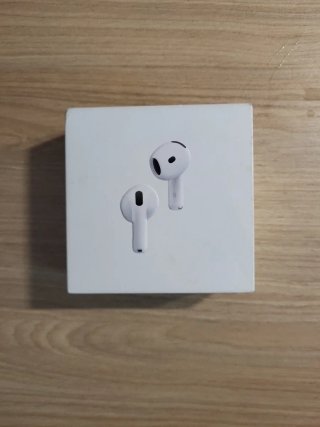 Caja vacía AirPods 4