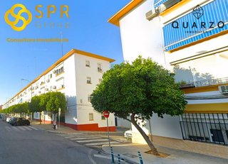 Casa adosada en alquiler en Tiro de Línea en Sevilla