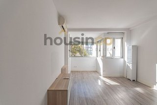 Piso en alquiler en Recoletos en Madrid