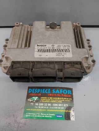 Centralita motor renault 57123 0281013366 megane