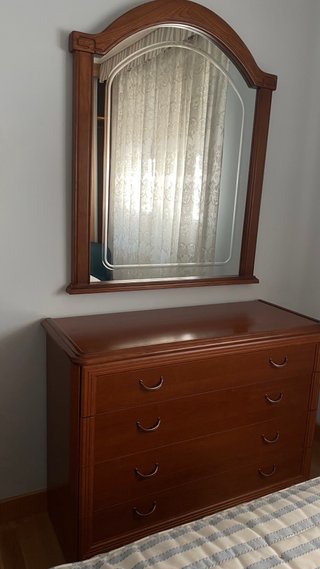 Cómoda de Madera con Espejo a Juego