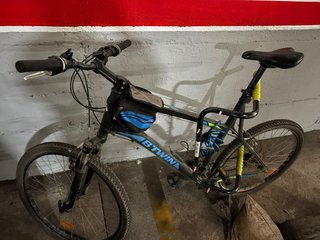 Bicicleta de Montaña B'Twin