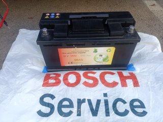 Batería de Coche 12V 98Ah 850A.