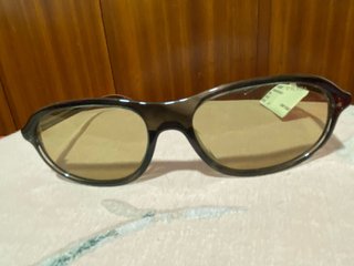 Gafas de sol Prada cambio por un iPhone